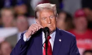 Ông Trump bị 5 người da màu kiện tội phỉ báng